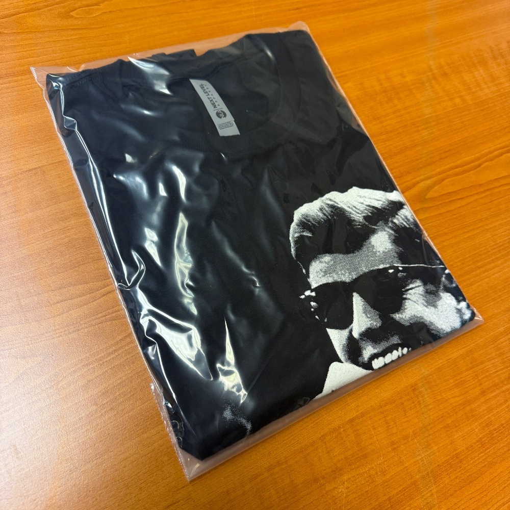 Cool JFK Smoking Cigar With Sunglasses T-Shirt - Picture 3 of 3